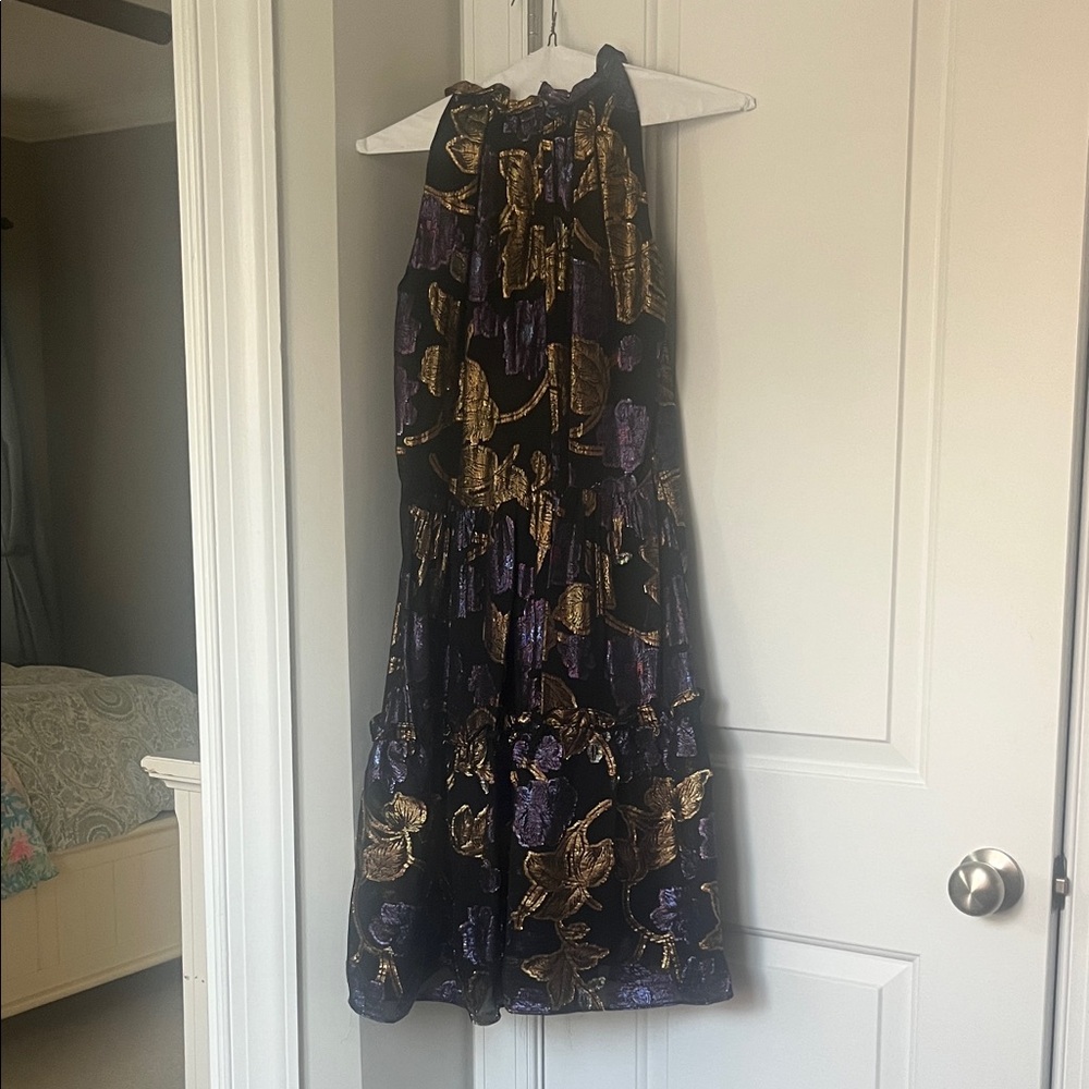 Sea Elegant Black and Gold Floral Dress - Picture 3 of 4